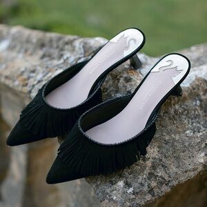NWOB $129 Antonio Melani
x Jennifer Sumko Mimi Kid Suede Leather Fringe M…
